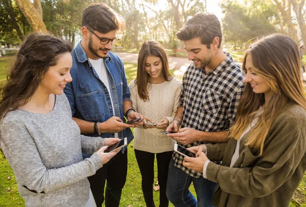 Group Friends Park Hanging Out Social Networks — Stock Photo, Image