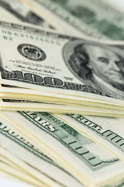 ABD dolar banknotları arka plan dikey bileşimi — Stok fotoğraf
