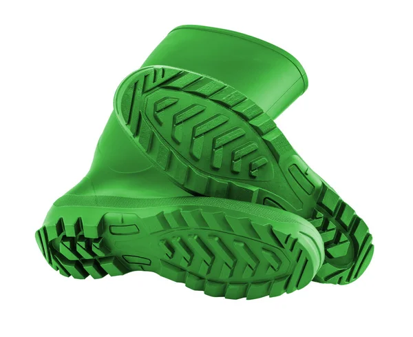 Um par de botas verdes limpas e novas de borracha isoladas no fundo branco — Fotografia de Stock