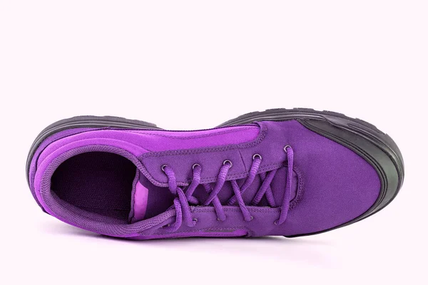 Right cheap purple hiking or hunting shoe isolated on white background - view from above — Stock Photo, Image