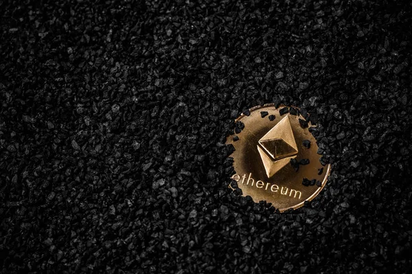 Crypto Currency Ethereum Gold Etherium Coin Black Background — Stock Photo, Image