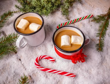  Tatil kavramı, marsmallow ile sıcak çikolata şekerleme