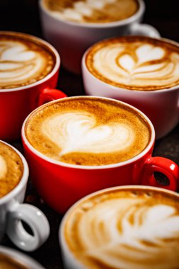 Güzel latte sanat yakın çekim