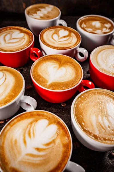 Закрыть Набор Горячего Кофе Latte Art Стоковая Картинка