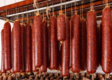 Et ve sosis ürünleri depolama deposu