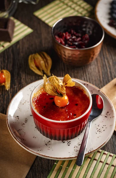 Smakelijke crème brulee — Stockfoto