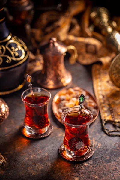 Turkish tea in a traditional cups — Stock Photo, Image