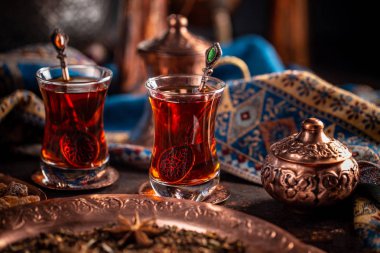 siyah Türk çayı