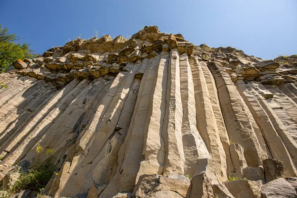 Vulkanische Basaltsäulen — Stockfoto
