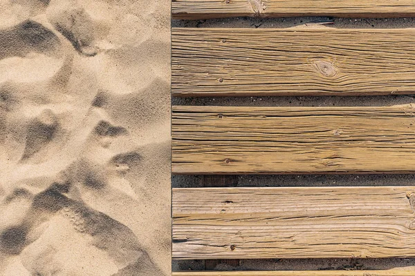 木製と砂の自然な背景 — ストック写真