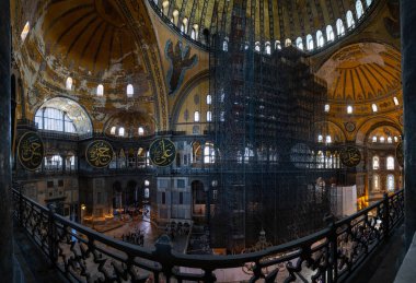 Ayasofya'nın iç kısmı (Ayasofya)