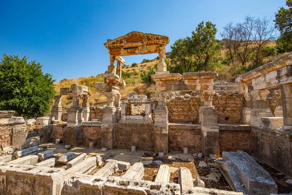 The Fountain of Trajan of Ephesus — Stock Photo, Image