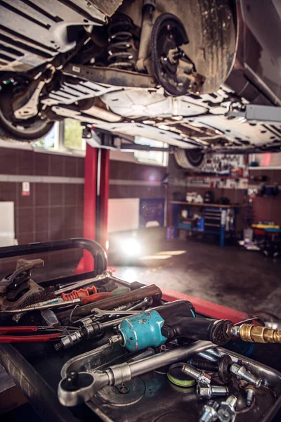 Intérieur Atelier Réparation Automobile Concentrer Sur Les Outils — Photo
