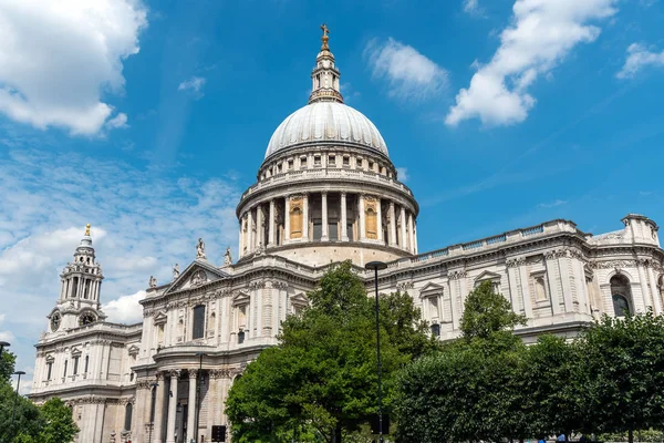 Famous Pauls Cathedral London Sunny Day — Stock Photo, Image