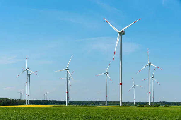 Turbinas Eólicas Dia Ensolarado Visto Alemanha — Fotografia de Stock