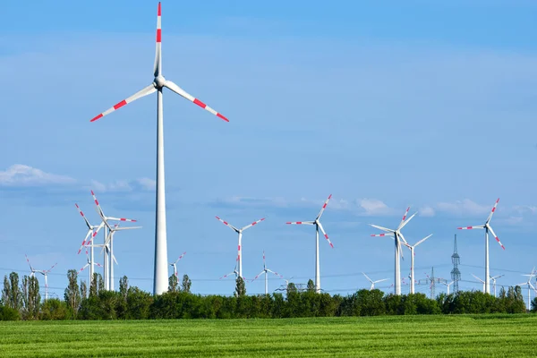 Вітроенергетика Сільськогосподарському Районі Спостерігається Німеччині — стокове фото