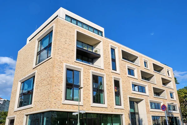 Çağdaş apartman Berlin, Almanya 'da görüldü