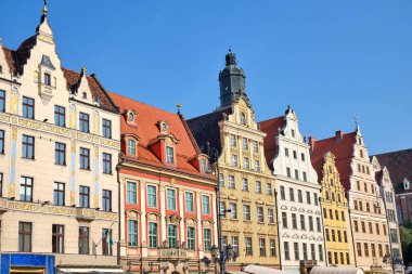 Wroclaw, Polonya pazar meydanında çok renkli evler