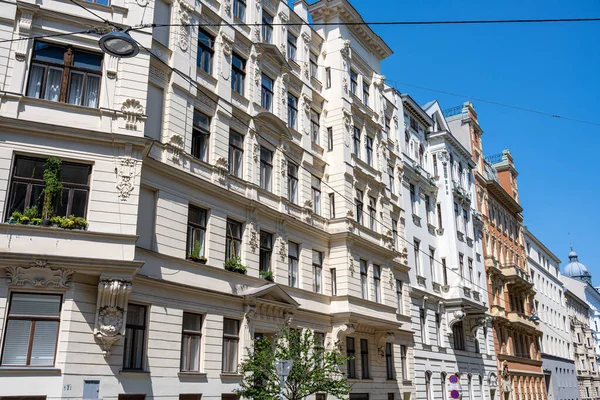 Edifícios Apartamentos Antigos Renovados Vistos Viena Áustria — Fotografia de Stock