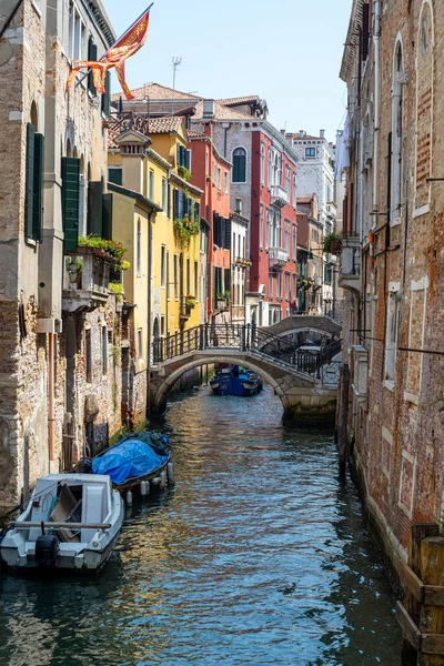 Pequeño Canal Casco Antiguo Venecia Italia — Foto de Stock