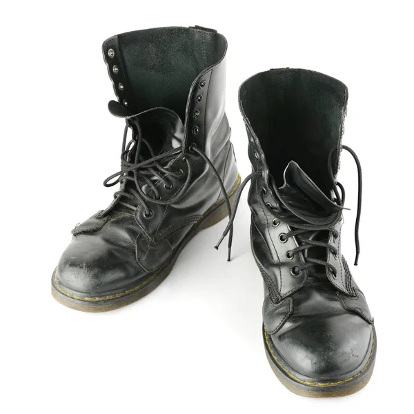 Παλιά Shabby Δερμάτινες Μπότες Απομονωθεί Λευκό Φόντο Top View — Φωτογραφία Αρχείου
