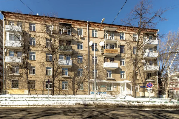 莫斯科的老住宅楼 — 图库照片