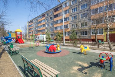 Avluda bir konut Moskova'da binanın Bahçesi