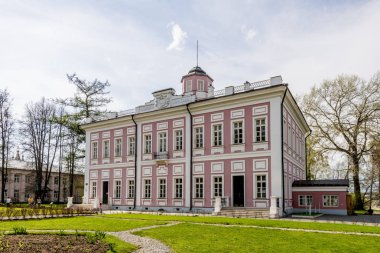 Rusya'nın klasik bir tarzda bir eski manor