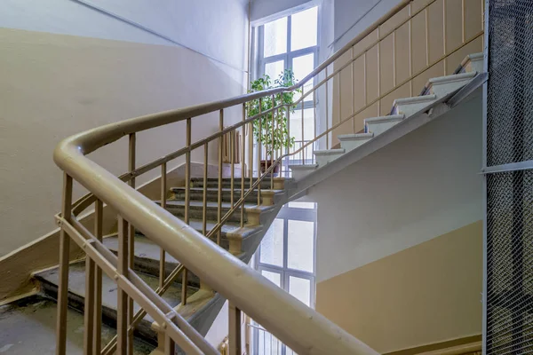 Escadaria Entrada Antiga Casa Apartamento — Fotografia de Stock