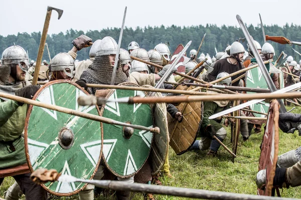 Kymry Oroszország Július 2018 Fesztivál Csata Reenactors Ősi Középkori Harcosok — Stock Fotó