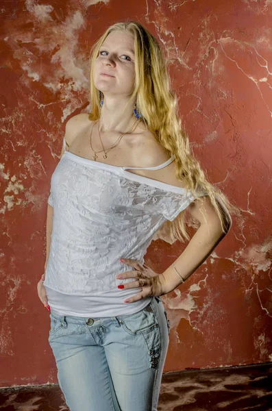 Young Blond Girl Jeans White Sweater — Stock Photo, Image