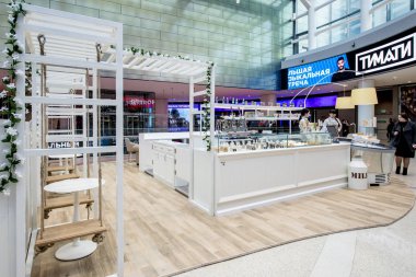 Moskova, Rusya - 20 Kasım 2018 dondurma kafe iç modern alışveriş merkezinde