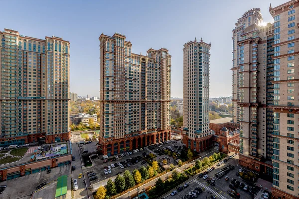 çok katlı konut scarlet ünlü elit konut kompleksi yelken