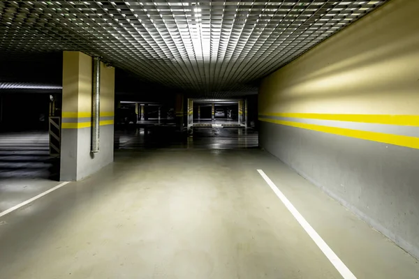 Garage Sotterraneo Auto Moderno Edificio Premium — Foto Stock