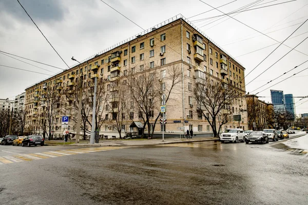 Nowe Obszary Mieszkalne Moskwy Wielokondygnacyjnym Budynkami Uliczkami — Zdjęcie stockowe