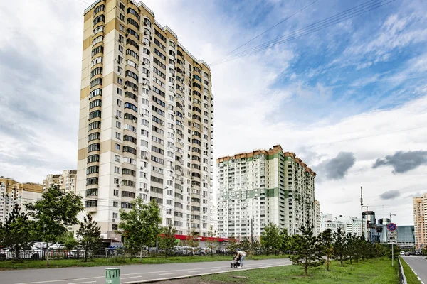 Gevel Van Een Modern Meerlaagse Hoogbouw Gebouw Met Ramen Moskou — Stockfoto