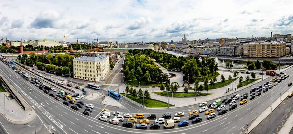 Novas Áreas Residenciais Moscou Com Edifícios Vários Andares Ruas — Fotografia de Stock