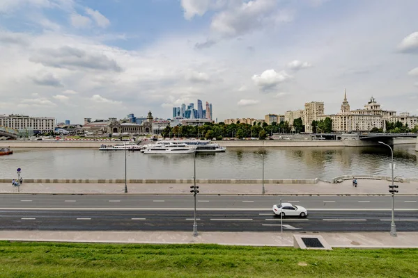 Nuevas Zonas Residenciales Moscú Con Edificios Varios Pisos Calles — Foto de Stock