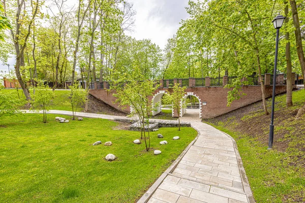 Ancient Brick Bridge Pedestrian Spring Park Peat Bog — Stock Photo, Image