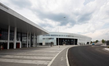 MOSCOW / RUSSIA - 21 Temmuz 2020 Moskova Metro 'daki yeni yüksek teknolojili yeraltı istasyonu