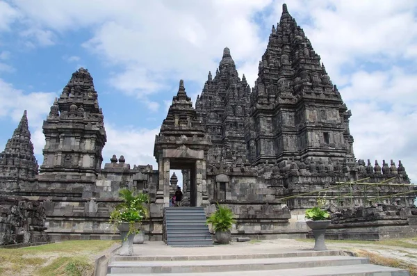 Templo Prambanan Perto Yogyakarta Ilha Java Indonésia — Fotografia de Stock
