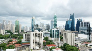  Panama City-Panama-Aralık 8, 2016: Panama City modern manzarası ile onun yüksek artış görünümünü şehir merkezinin kalbinde kuleleri.     