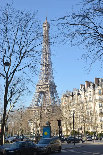 Paris França Jan 2017 Torre Eiffel Segundo Plano Estrutura Edifício — Fotografia de Stock