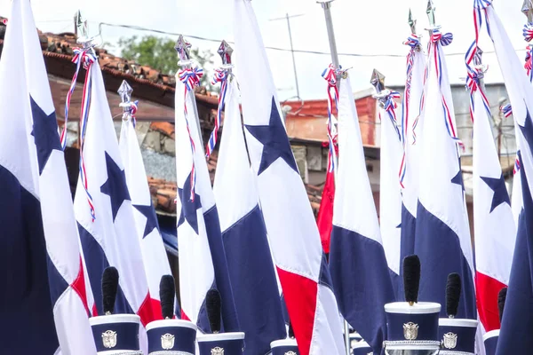 Los Santos-Panama, 2017: dünyanın en güzel bayrakları arasında bayrağıdır Panama                              