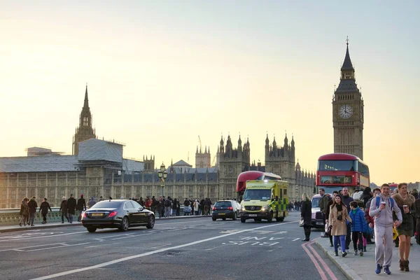 Londres Inglaterra Ene 2017 Westminster Bridge Puente Vial Peatonal Sobre — Foto de Stock