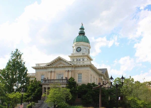 View of the City Hall building at Athens, GA. — Stock Photo, Image