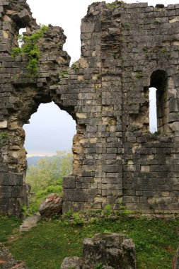 Abhazya içinde inşa X yüzyıl Bzıb Tapınağı kalıntıları