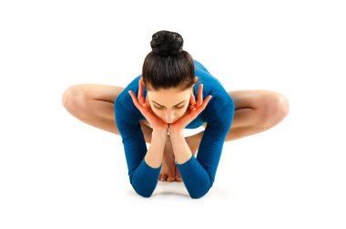 Beyaz arka planda izole turkuaz vücutta güzel sağlıklı kadın uygulamaları yoga. Yoga Asanas. Orhan yavuz