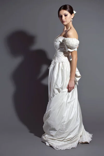 Woman bride in the studio. — Stock Photo, Image