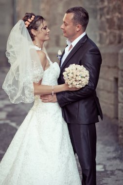 Düğün için. Gelin ve damat düğün günlerinde. Bir çift aşık.. 